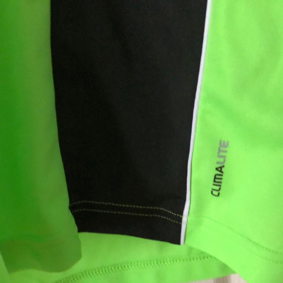 Adidas top - Picture 3 of 5